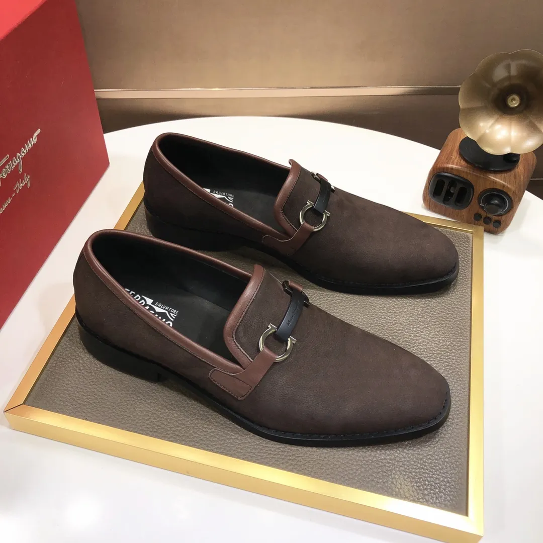Men's shoes 💰540💰[Ferragamo/Ferragamo] (high-end Niuli) New 🍀 Ferragamo* - top version Ferragamo's classic formal leather shoes! Made of imported original cowhide, the inner top layer is comfortable cowhide lining! Original wear-resistant rubber outsole! High quality products! Code number 38-44!